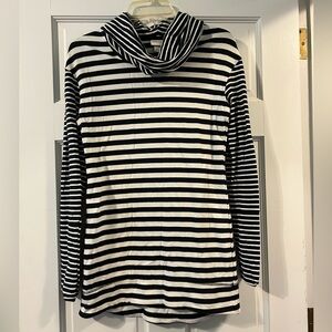 Merona Stretch cowl neck top size xs